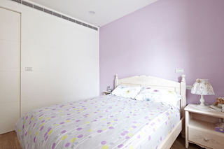 浪漫紫色简约小卧室背景墙设计