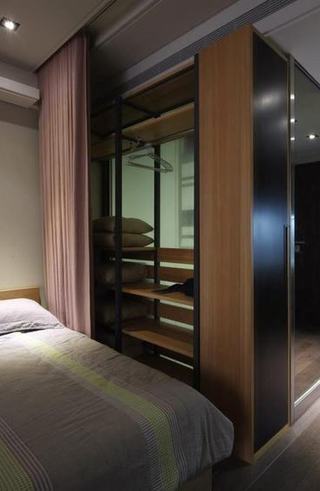 日式工业风卧室隔断设计