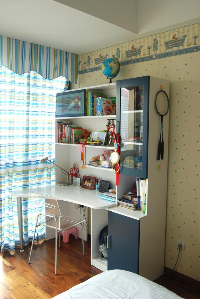 地中海混搭儿童房书柜设计