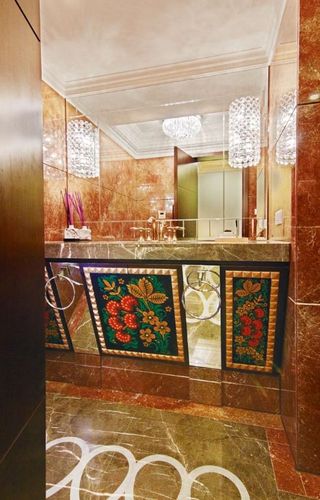 古典欧式风格卫生间浴室柜设计