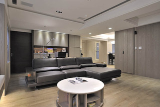 现代公寓客厅灰色沙发装饰