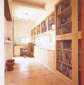 现代家居书房 实木整体书柜设计