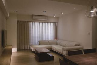 极简小公寓客厅装饰设计