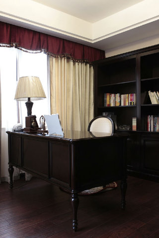 美式新古典书房 实木书桌效果图