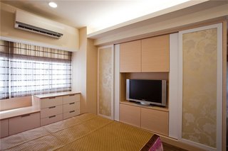 日式简约卧室电视柜设计