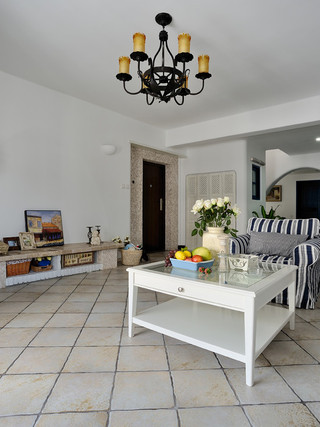 简约地中海风格客厅白色水果桌装饰效果图