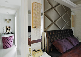 高贵典雅欧式风格卧室梳妆台设计