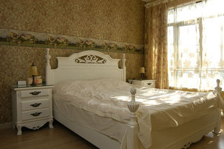 浪漫古典现代卧室装潢欣赏图