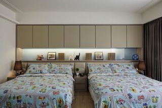 家装现代双人床儿童房床头收纳柜设计