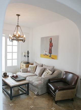 古朴地中海风格复式客厅设计装修图片