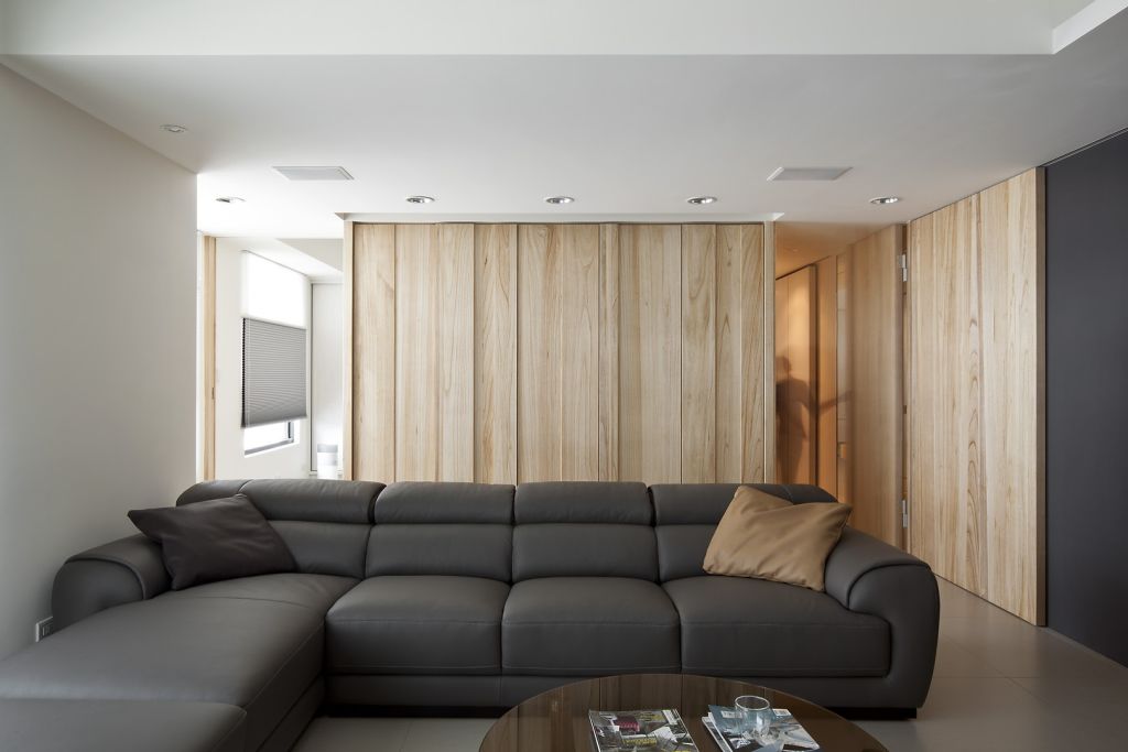 简约宜家公寓客厅原木背景墙设计