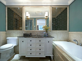 唯美美式风格卫生间浴室镜装饰效果图