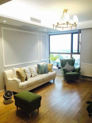 清新优雅现代 客厅沙发背景墙设计