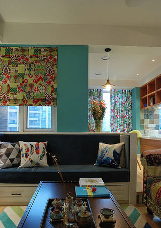 精美复古美式客厅彩色窗帘效果图