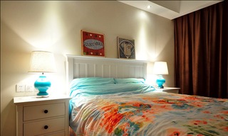清新浪漫美式卧室床头设计