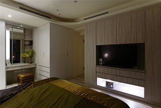时尚简约设计卧室木质电视柜装修效果图