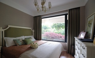 休闲简美式卧室窗帘设计