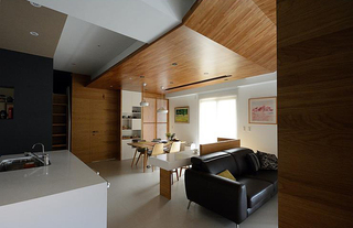 家装室内现代原木吊顶效果图