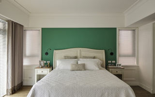简约美式风格卧室床头绿色背景墙装饰效果图