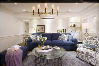浪漫美式混搭客厅沙发装饰设计