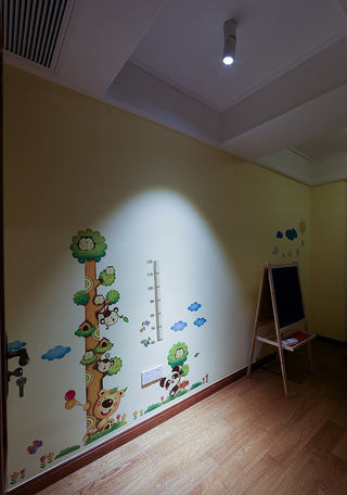 活泼可爱现代风儿童房墙绘效果图