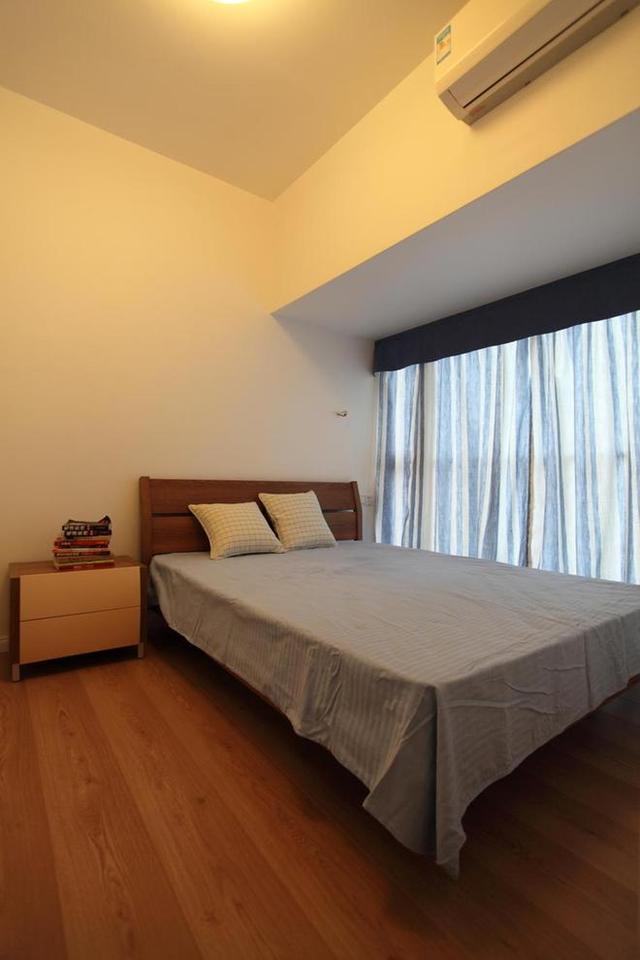 温馨简约宜家卧室设计效果图