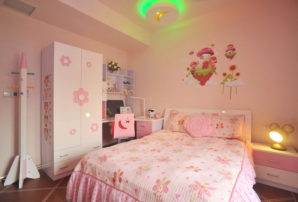 可爱现代粉色儿童房装饰图