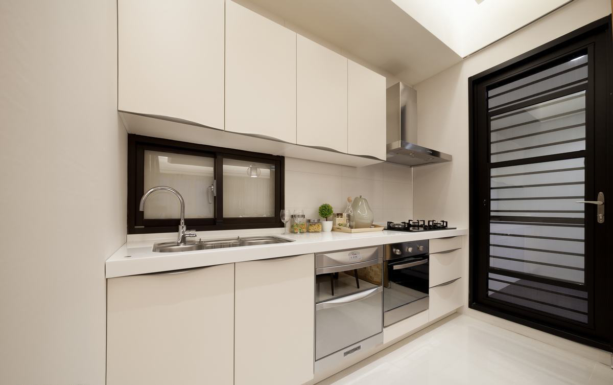 黑白时尚现代简约风小户型厨房效果图