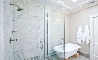 纯色个性简欧风格卫生间玻璃隔断设计