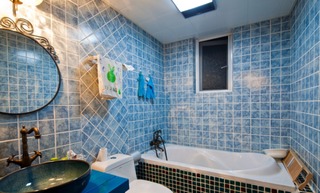 清爽地中海风格家居卫生间蓝色墙砖装饰效果图