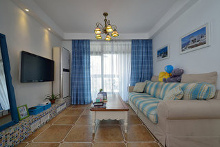 简约蓝白地中海风格客厅窗帘装饰效果图