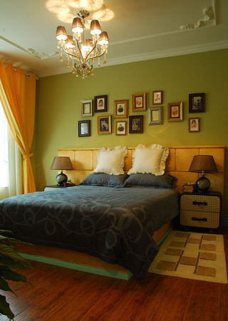 优雅抹绿北美风情混搭卧室照片墙装饰