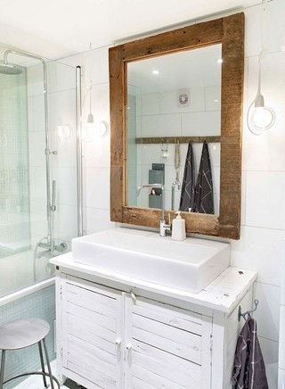 时尚简约卫生间浴室镜设计