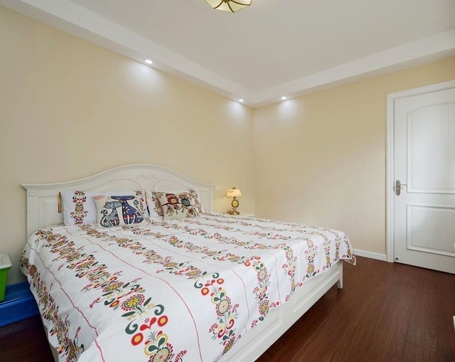 温馨米黄色宜家田园风格卧室设计 米黄宜家温馨