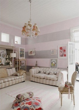 梦幻粉色异域风情混搭客厅墙面设计