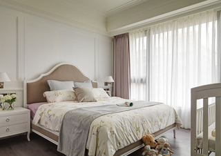 素雅美式设计卧室窗帘效果图