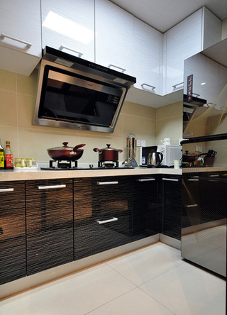 时尚现代设计厨房黑色橱柜效果图