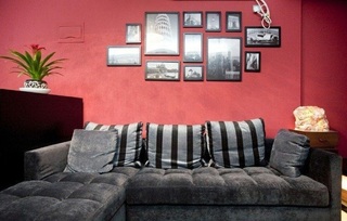 时尚现代室内红色相片墙装潢效果图