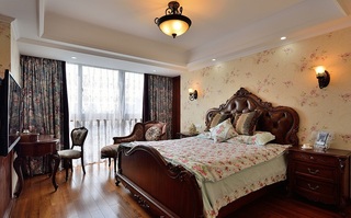 高雅古典欧式风格卧室家具装饰图