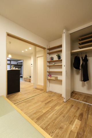 日式简约设计风格家居室内实木地板装饰图