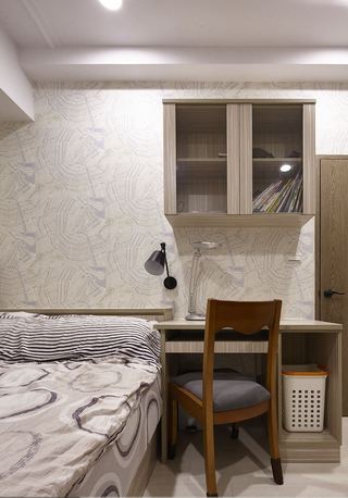 简约现代卧室墙面书柜设计
