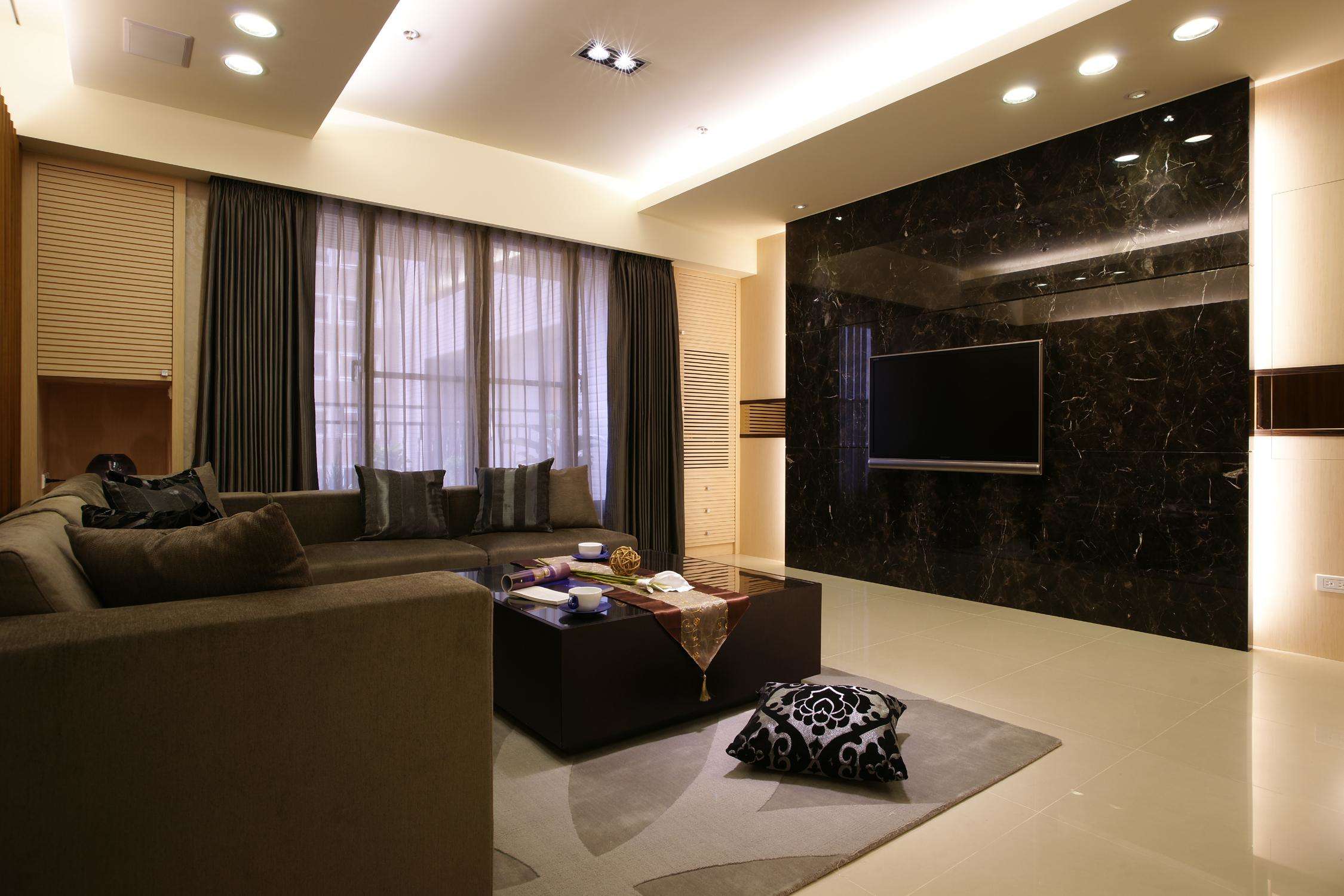 现代家装设计132平米四居室室内装修案例图