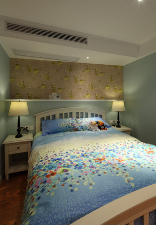 蓝色美式现代卧室床头书架设计图