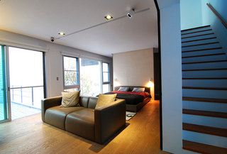 清新现代宜家小复式公寓设计欣赏