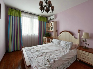 甜美浪漫美式卧室彩虹窗帘设计