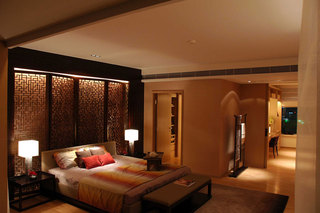 奢华现代新中式混搭卧室屏风设计效果图
