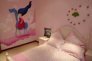 粉色简约美式儿童房手绘墙装饰图