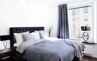 素雅简洁现代公寓卧室窗帘搭配图