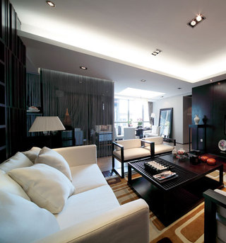 黑色摩登新中式风格客厅白色沙发装饰效果图