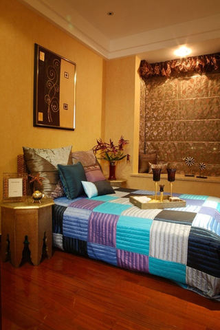 多彩东南亚卧室软装装饰效果图